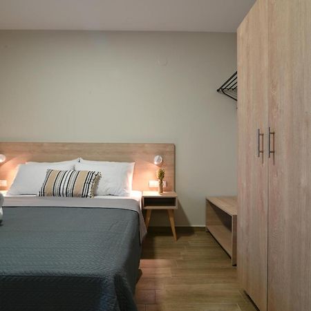 Niel Holiday Apartments, Panel Hospitality Homes & Villas Leptokarya  Exterior foto
