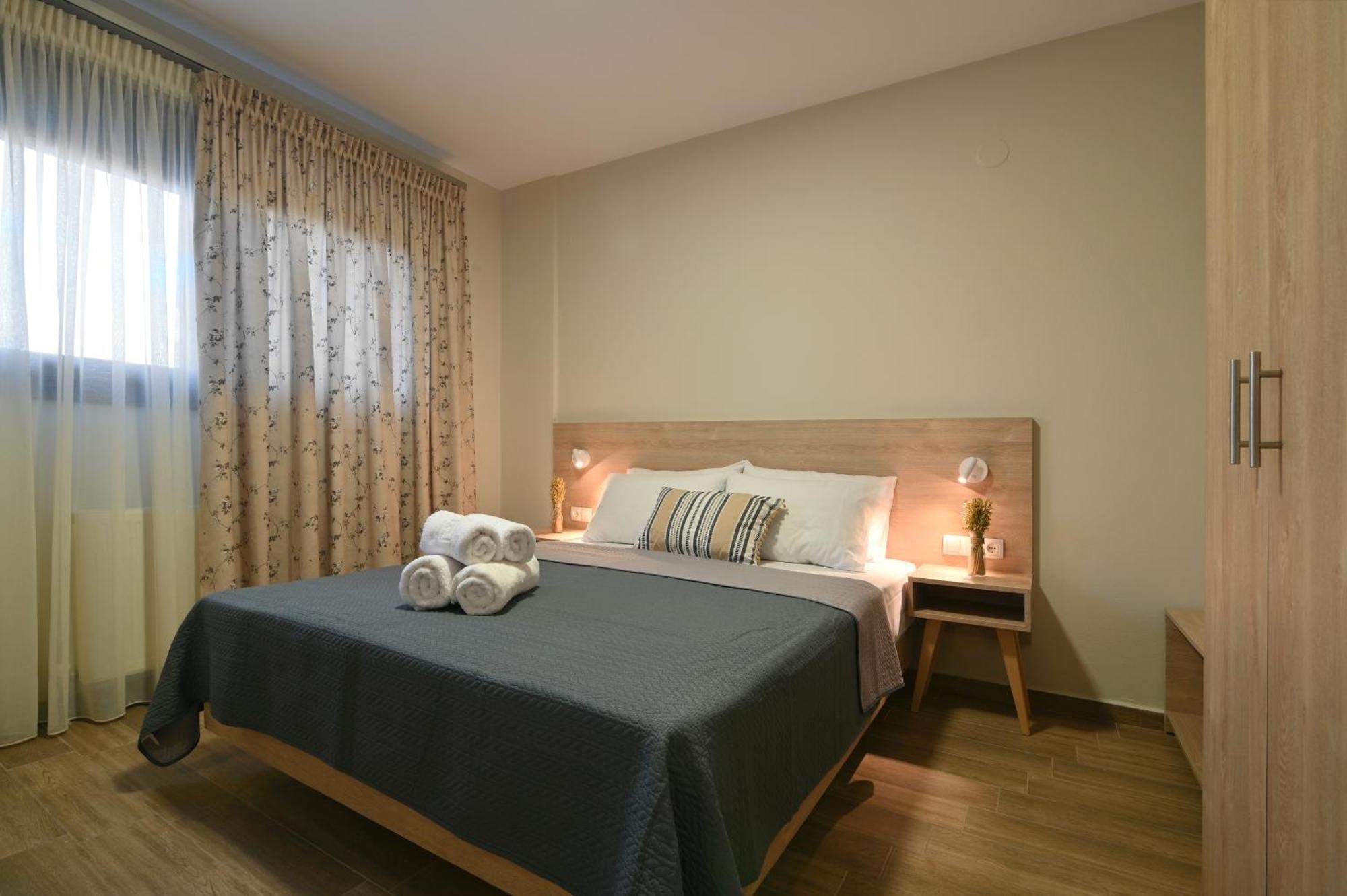 Niel Holiday Apartments, Panel Hospitality Homes & Villas Leptokarya  Exterior foto